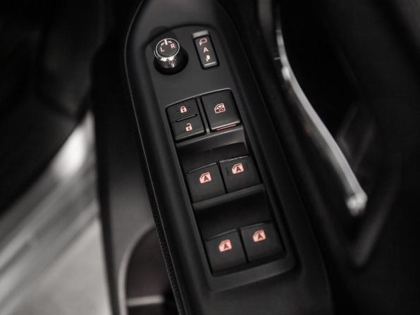 Toyota Voxy III (R80) с пробегом 2014 года, цена 1 899 500 рублей, 103709 км, минивэн, Автокод Объявления