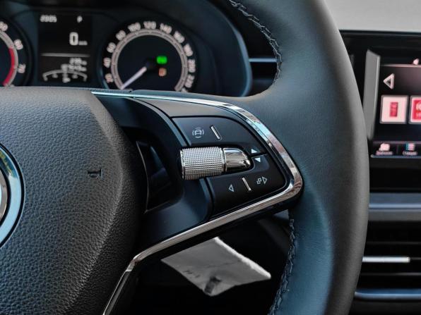 Skoda Rapid II с пробегом 2021 года, цена 1 515 000 рублей, 107543 км, лифтбек, Автокод Объявления