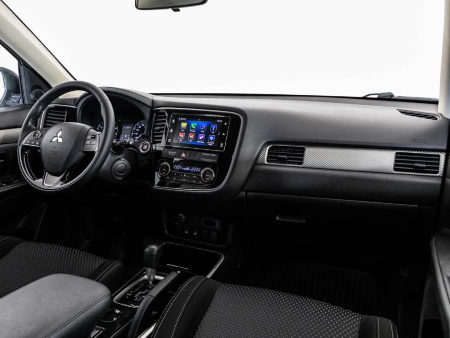 Mitsubishi Outlander III Рестайлинг 2 Санкт-Петербург  - изображение 9