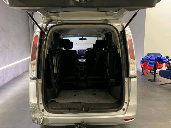 Nissan Serena IV (C26) с пробегом 2012 года, цена 949 000 рублей, 275273 км, минивэн, Автокод Объявления