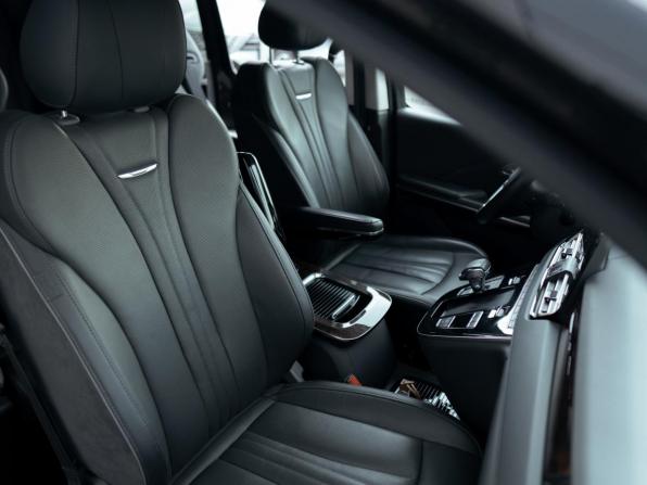 Hongqi HQ9 с пробегом 2022 года, цена 4 298 000 рублей, 49323 км, минивэн, Автокод Объявления
