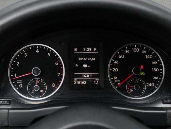 Volkswagen Tiguan I Рестайлинг с пробегом 2012 года, цена 1 170 000 рублей, 210113 км, внедорожник, Автокод Объявления