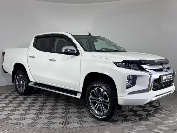 Mitsubishi L200 V Рестайлинг с пробегом 2020 года, цена 3 599 000 рублей, 98339 км, пикап, Автокод Объявления