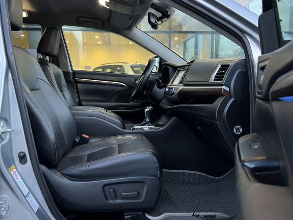Toyota Highlander III (XU50) с пробегом 2015 года, цена 2 640 000 рублей, 189271 км, внедорожник, Автокод Объявления