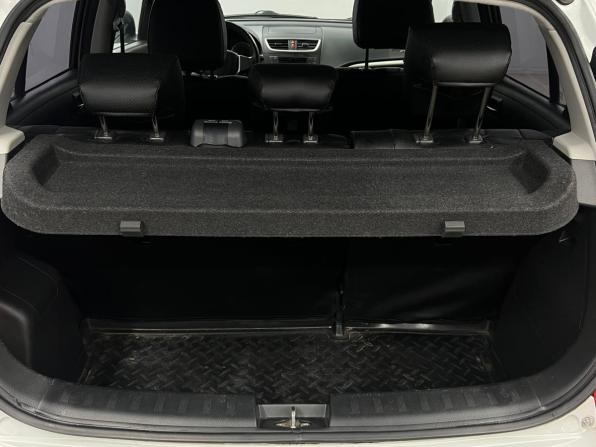 Suzuki Swift IV с пробегом 2011 года, цена 855 000 рублей, 130514 км, хэтчбек, Автокод Объявления