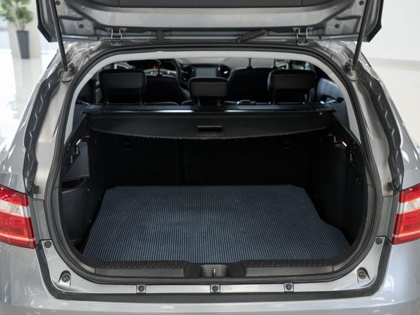 Lada (ВАЗ) Vesta I с пробегом 2019 года, цена 985 000 рублей, 136178 км, универсал, Автокод Объявления