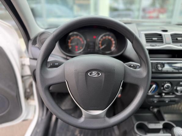 Lada (ВАЗ) Granta I Рестайлинг с пробегом 2023 года, цена 795 000 рублей, 17306 км, лифтбек, Автокод Объявления