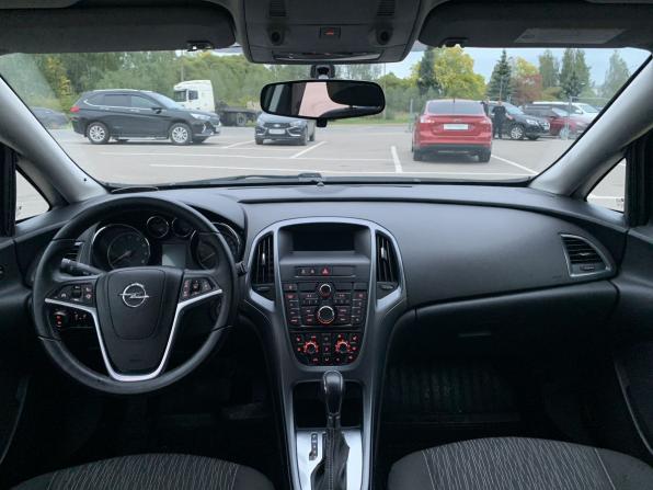 Opel Astra J Рестайлинг с пробегом 2012 года, цена 740 000 рублей, 191703 км, хэтчбек, Автокод Объявления