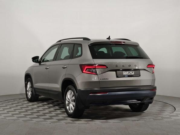 Skoda Karoq I с пробегом 2020 года, цена 1 945 000 рублей, 140505 км, внедорожник, Автокод Объявления
