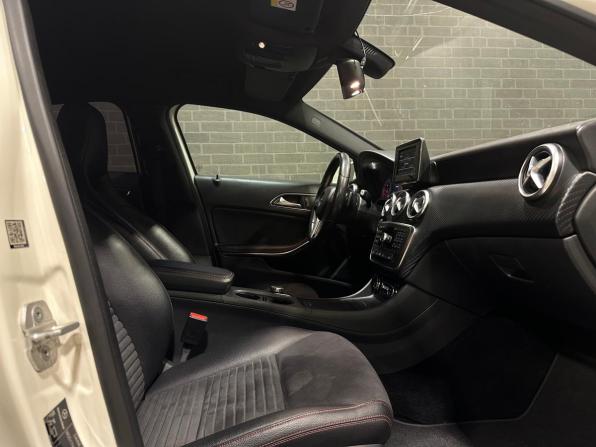 Mercedes-Benz A-Класс III (W176) с пробегом 2015 года, цена 1 450 000 рублей, 180868 км, хэтчбек, Автокод Объявления