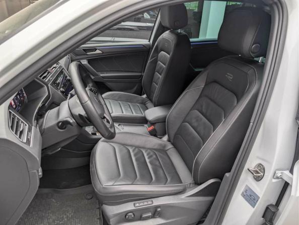 Volkswagen Tiguan II Рестайлинг с пробегом 2021 года, цена 3 997 000 рублей, 63104 км, внедорожник, Автокод Объявления
