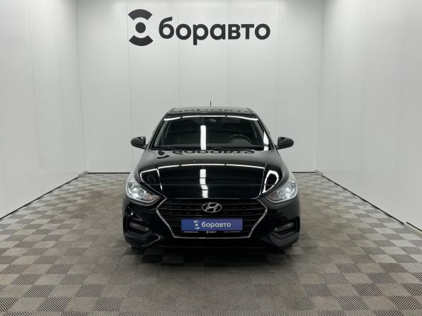 Hyundai Solaris II с пробегом 2017 года, цена 1 311 000 рублей, 92170 км, седан, Автокод Объявления