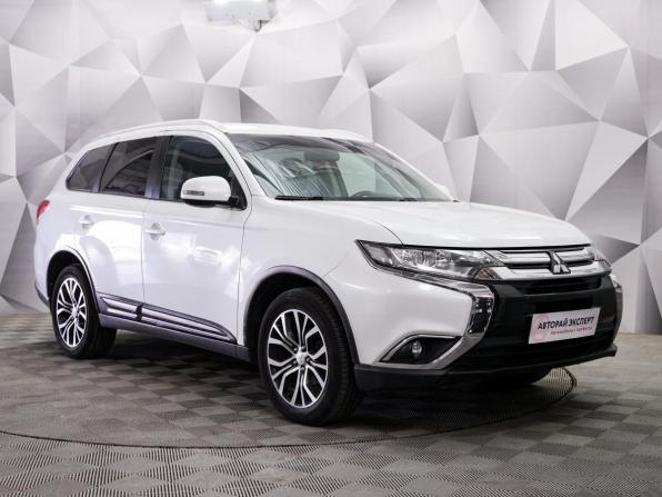 Mitsubishi Outlander III Рестайлинг 2 с пробегом 2017 года, цена 2 300 000 рублей, 67400 км, внедорожник, Автокод Объявления