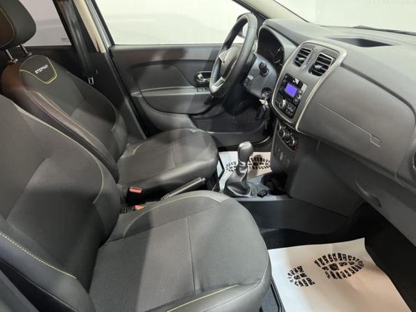 Renault Sandero II Рестайлинг с пробегом 2020 года, цена 1 328 000 рублей, 38216 км, хэтчбек, Автокод Объявления