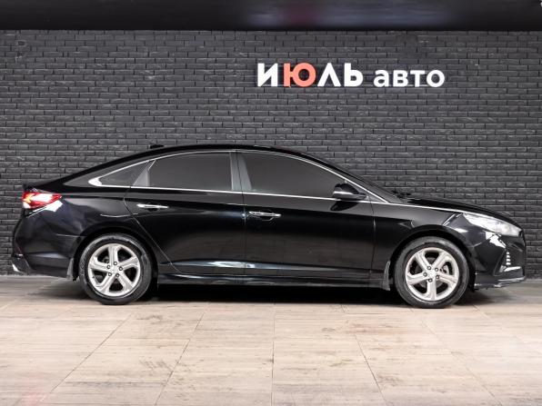 Hyundai Sonata VII (LF) Рестайлинг с пробегом 2017 года, цена 1 680 000 рублей, 161014 км, седан, Автокод Объявления
