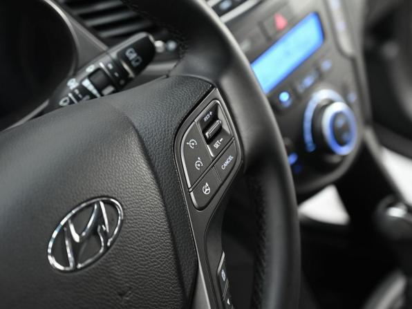 Hyundai Santa Fe III с пробегом 2014 года, цена 1 129 000 рублей, 126000 км, внедорожник, Автокод Объявления
