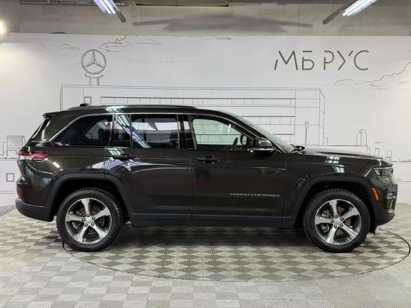 Jeep Grand Cherokee V (WL) с пробегом 2022 года, цена 6 300 000 рублей, 46418 км, внедорожник, Автокод Объявления
