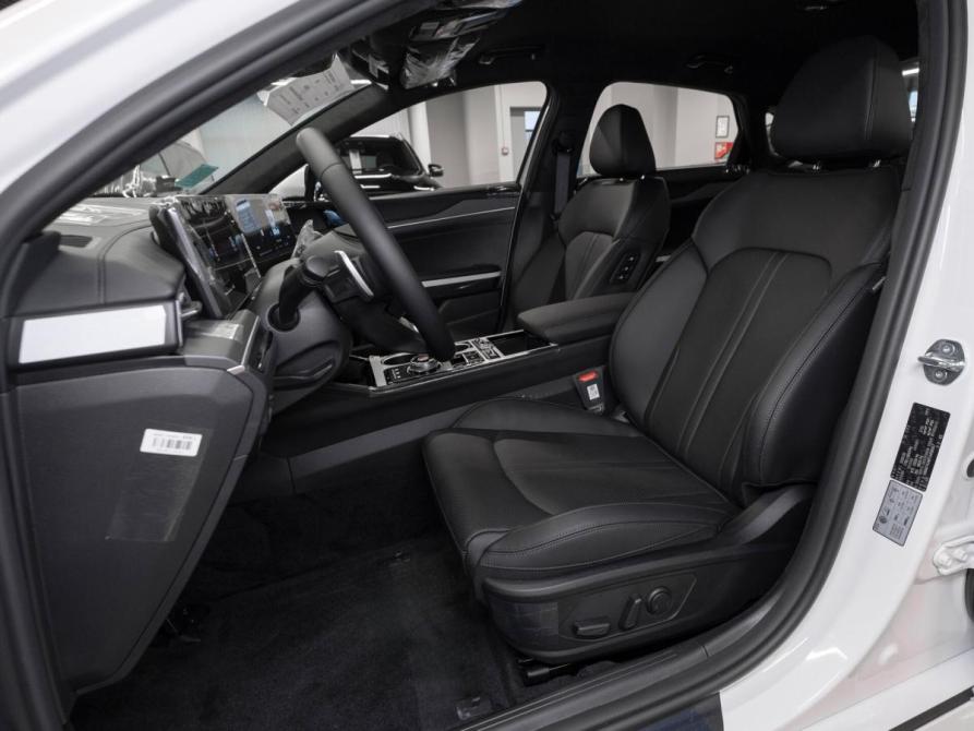 Kia K5 III Рестайлинг Москва  - изображение 9