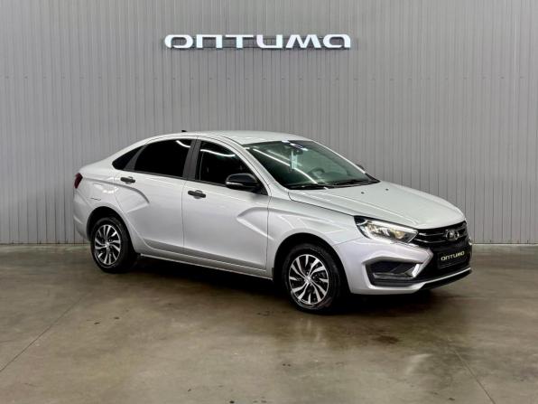 Lada (ВАЗ) Vesta I Рестайлинг (NG) с пробегом 2025 года, цена 1 477 000 рублей, 5203 км, седан, Автокод Объявления