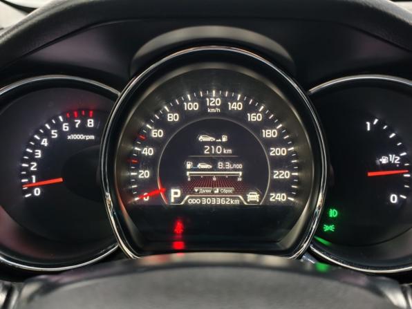 Kia Ceed II с пробегом 2012 года, цена 855 000 рублей, 303361 км, универсал, Автокод Объявления