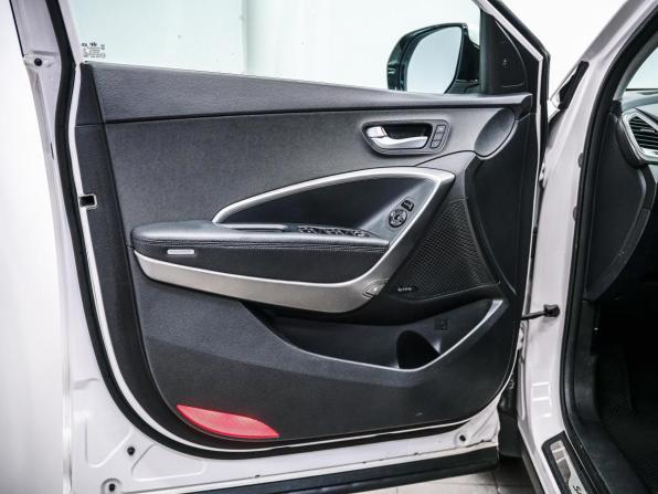 Hyundai Santa Fe III Рестайлинг с пробегом 2017 года, цена 2 550 000 рублей, 137607 км, внедорожник, Автокод Объявления