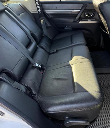 Mitsubishi Pajero IV Рестайлинг 1 с пробегом 2014 года, цена 2 000 000 рублей, 282420 км, внедорожник, Автокод Объявления