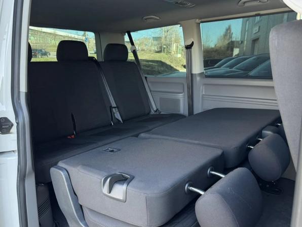 Volkswagen Caravelle T6 Рестайлинг с пробегом 2021 года, цена 4 725 000 рублей, 98000 км, минивэн, Автокод Объявления