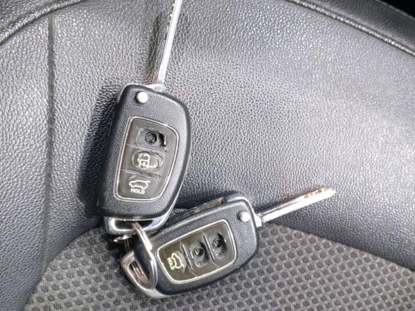 Hyundai ix35 I Рестайлинг с пробегом 2014 года, цена 1 150 000 рублей, 230000 км, внедорожник, Автокод Объявления