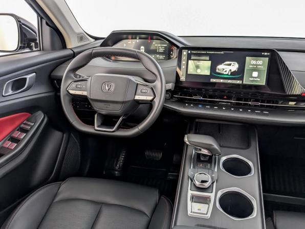 Changan CS55 Plus II с пробегом 2023 года, цена 2 035 000 рублей, 32513 км, внедорожник, Автокод Объявления