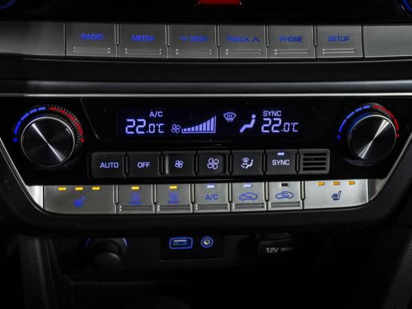 Hyundai Sonata VII (LF) Рестайлинг с пробегом 2017 года, цена 1 949 000 рублей, 71680 км, седан, Автокод Объявления