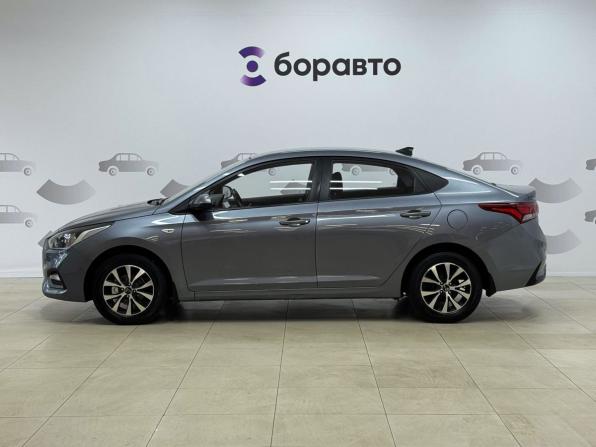 Hyundai Solaris II с пробегом 2017 года, цена 1 350 000 рублей, 145206 км, седан, Автокод Объявления