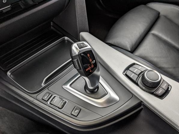 BMW 3 серии VI (F3x) Рестайлинг с пробегом 2018 года, цена 2 850 000 рублей, 113479 км, седан, Автокод Объявления