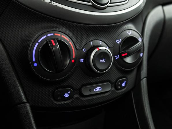 Hyundai Solaris I с пробегом 2013 года, цена 599 777 рублей, 187878 км, седан, Автокод Объявления