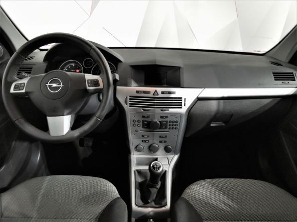 Opel Astra H Рестайлинг с пробегом 2014 года, цена 945 000 рублей, 59732 км, хэтчбек, Автокод Объявления