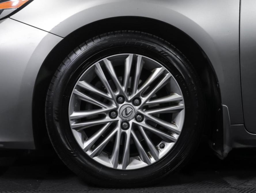 Lexus ES VI Рестайлинг Москва  - изображение 26