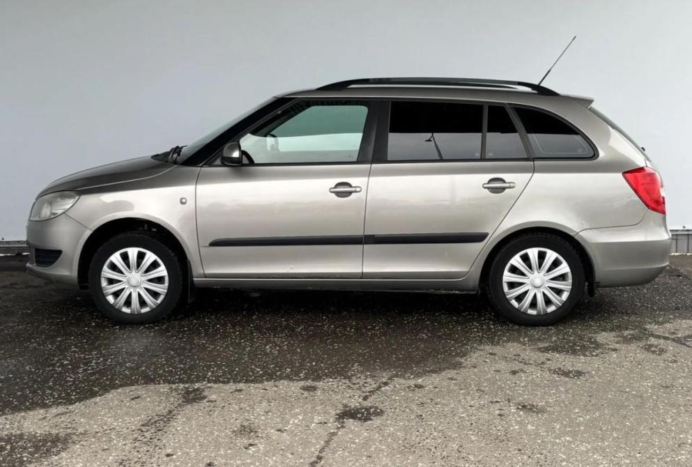 Skoda Fabia II Рестайлинг Киров  - изображение 8