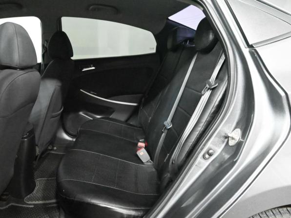 Hyundai Solaris I с пробегом 2012 года, цена 695 000 рублей, 193062 км, седан, Автокод Объявления