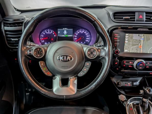 Kia Soul II Рестайлинг с пробегом 2019 года, цена 1 699 000 рублей, 109090 км, хэтчбек, Автокод Объявления
