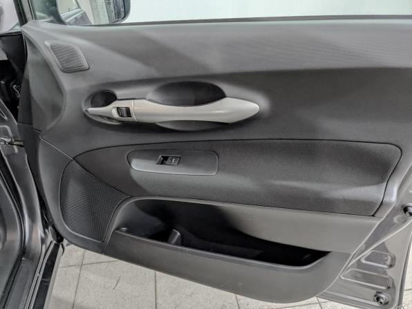 Toyota Auris I Рестайлинг с пробегом 2010 года, цена 1 175 000 рублей, 72602 км, хэтчбек, Автокод Объявления