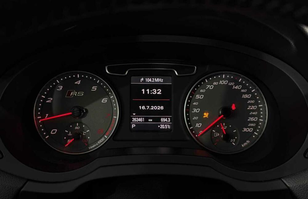 Audi Q3 I (8U) Москва  - изображение 6