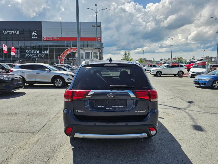 Mitsubishi Outlander III Рестайлинг 2 Тюмень  - изображение 6