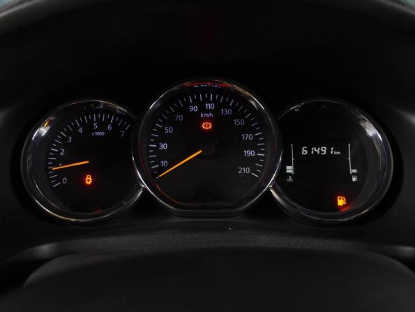 Renault Logan II Рестайлинг с пробегом 2021 года, цена 959 000 рублей, 61491 км, седан, Автокод Объявления