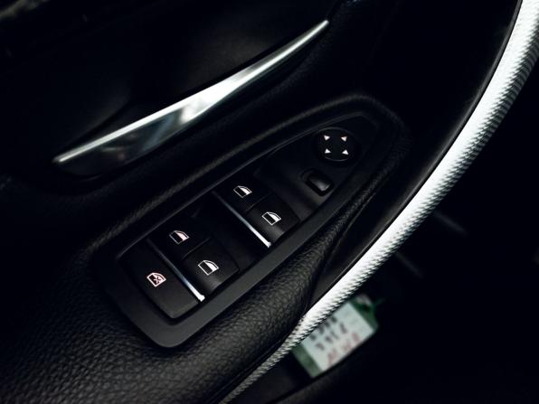 BMW 3 серии VI (F3x) Рестайлинг с пробегом 2018 года, цена 2 790 000 рублей, 103568 км, седан, Автокод Объявления
