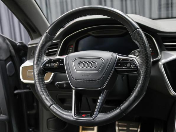 Audi A7 II (4K) с пробегом 2018 года, цена 5 398 000 рублей, 81500 км, лифтбек, Автокод Объявления
