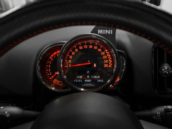 Mini Countryman II с пробегом 2017 года, цена 3 150 000 рублей, 95680 км, внедорожник, Автокод Объявления