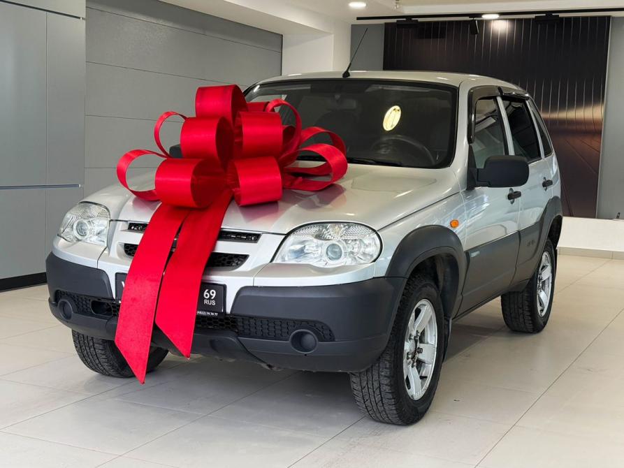 Chevrolet Niva I Рестайлинг Тверь  - изображение 1