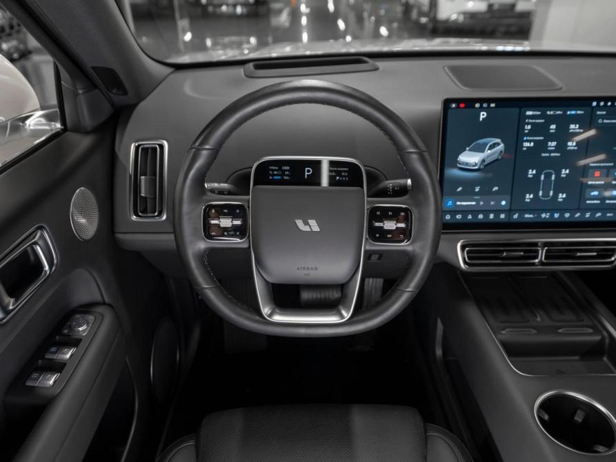 Li Auto (Lixiang) L6 Москва  - изображение 11