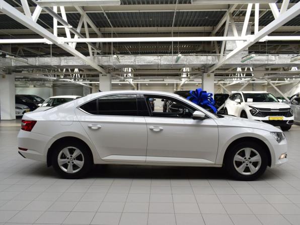 Skoda Superb III с пробегом 2018 года, цена 1 820 000 рублей, 138341 км, лифтбек, Автокод Объявления