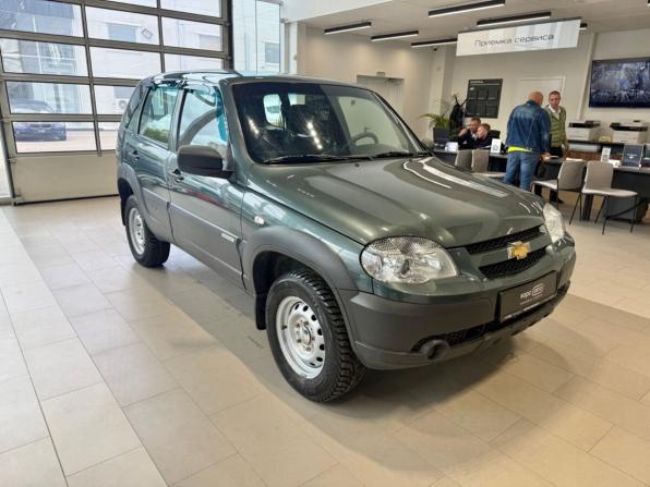 Chevrolet Niva I Рестайлинг с пробегом 2017 года, цена 754 000 рублей, 86383 км, внедорожник, Автокод Объявления