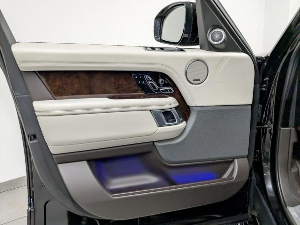 Land Rover Range Rover IV Рестайлинг с пробегом 2021 года, цена 7 695 000 рублей, 88070 км, внедорожник, Автокод Объявления